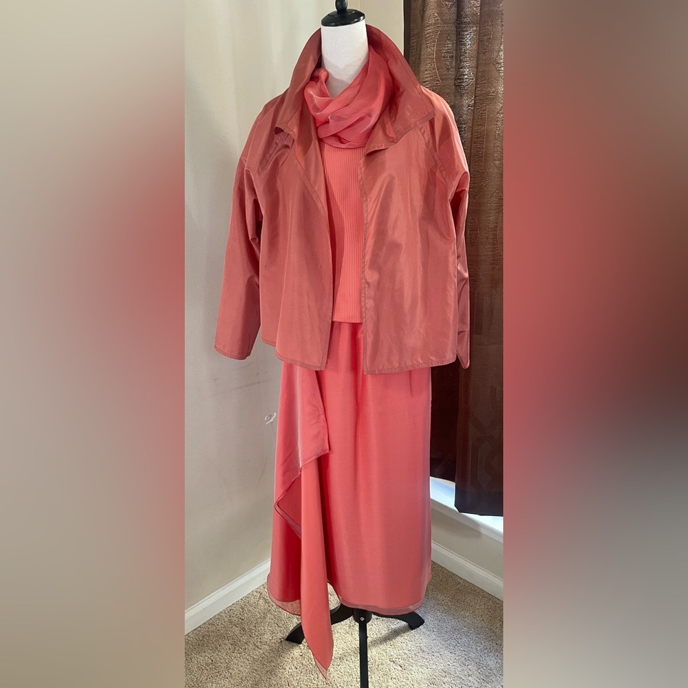 ZORAN Vintage Designer 100% Silk 4pc Skirt Set. Skirt, Top, Shirt & Jacket